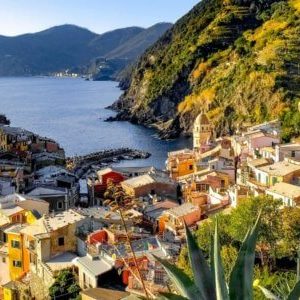 paese_turismo_vernazza_cinqueterre_lapresse1280-640×300